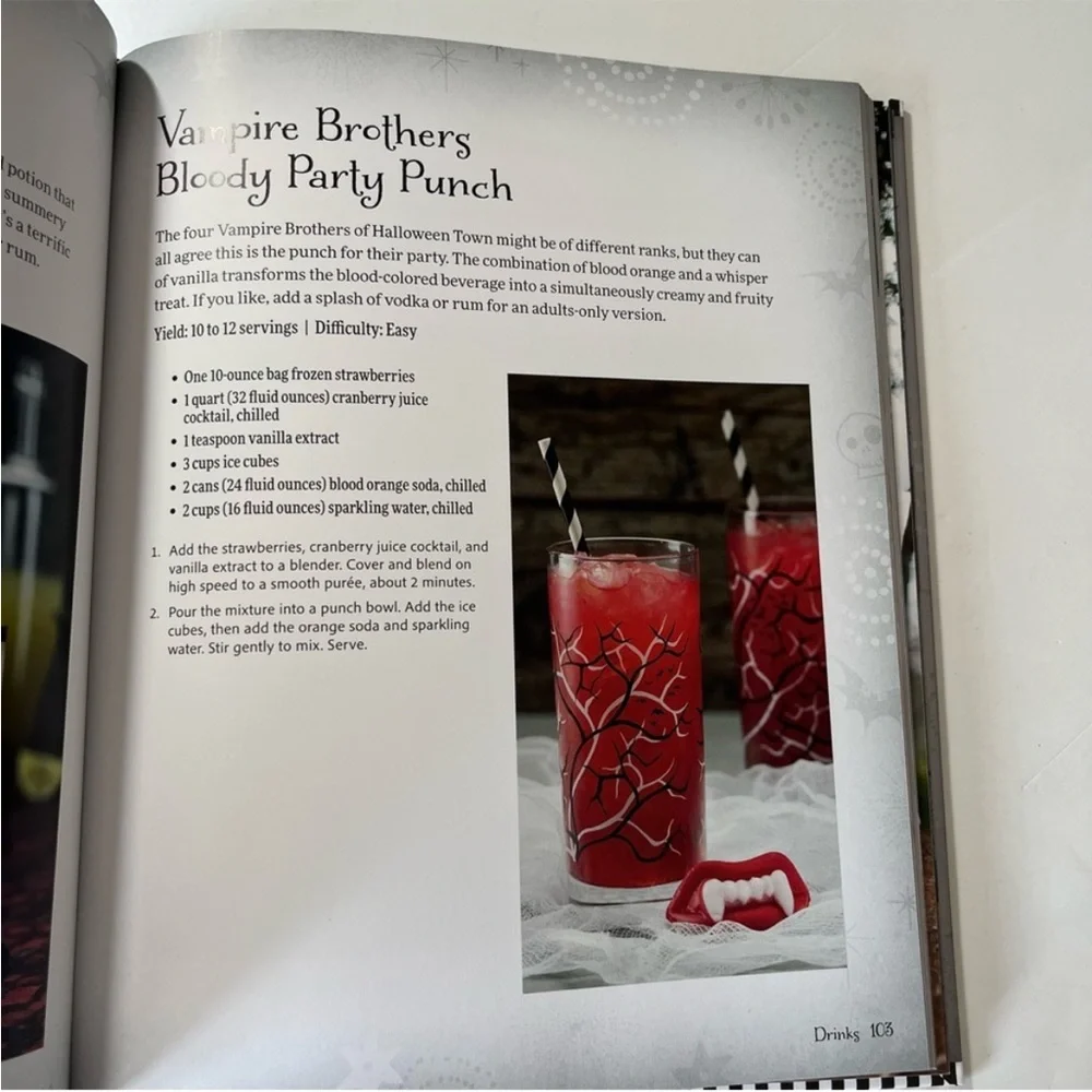 The Nightmare Before Christmas: The Official Cookbook & Entertaining Guide
